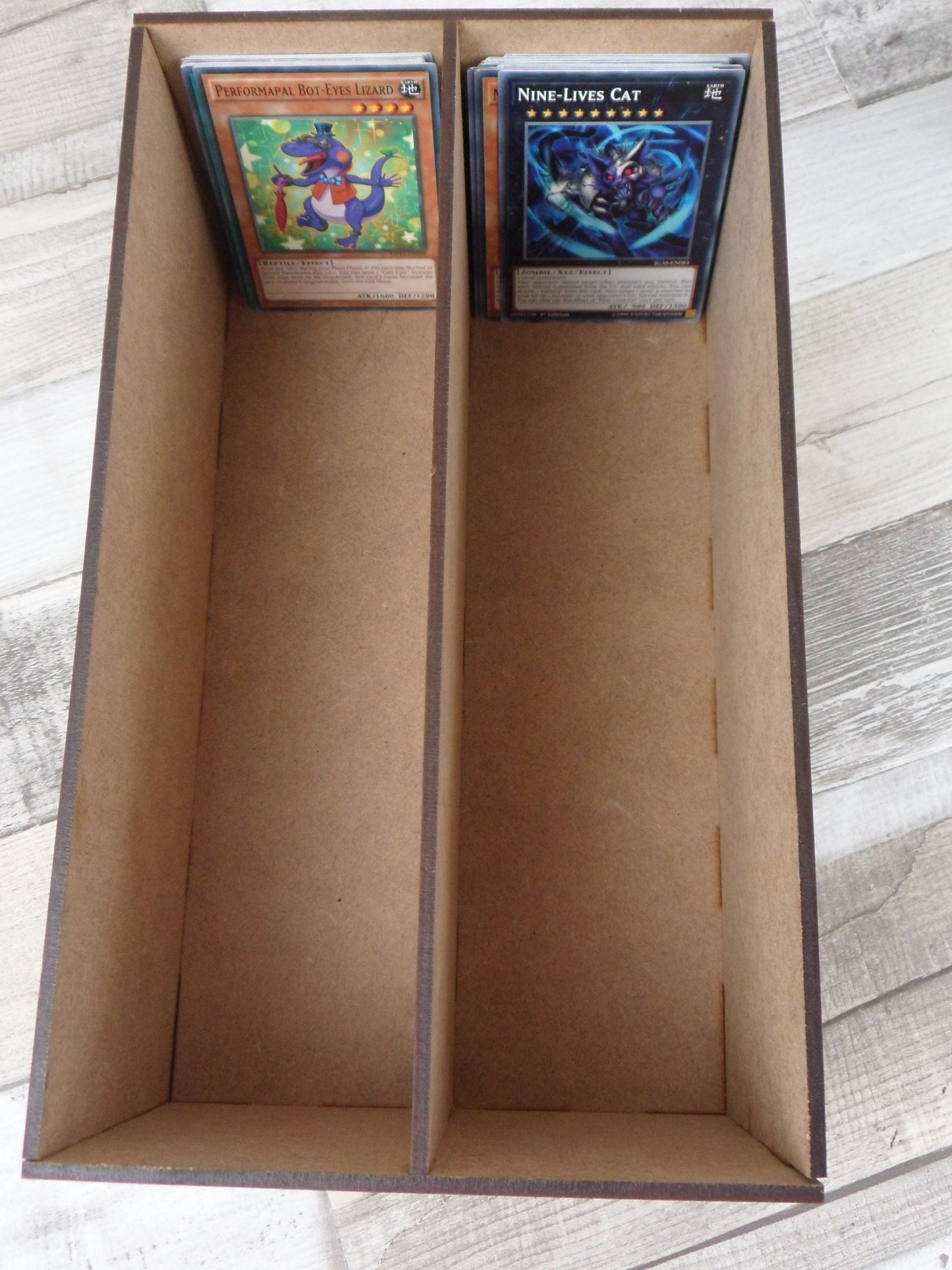 Yu-Gi-Oh Toploader Trading card Box